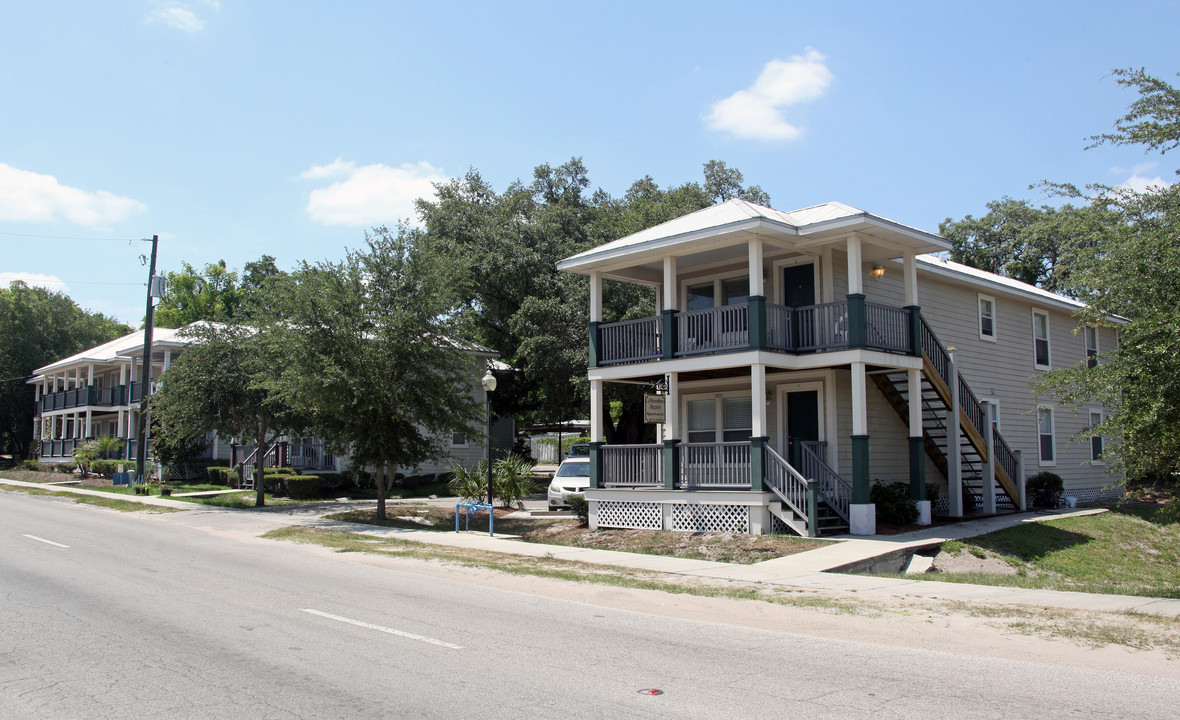 Renaissance Homes in Tampa, FL - Building Photo