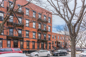 96 Baltic St in Brooklyn, NY - Building Photo - Building Photo