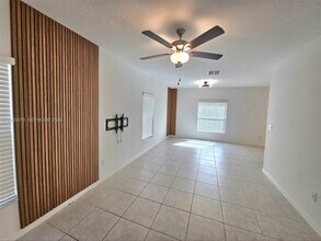 6346 Back Forty Lp in Zephyrhills, FL - Building Photo - Building Photo