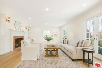 500 Warner Ave in Los Angeles, CA - Building Photo - Building Photo