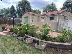 2340 Garrison St in Lakewood, CO - Building Photo