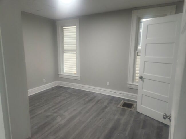 2820 S 3rd St in Louisville, KY - Building Photo - Building Photo