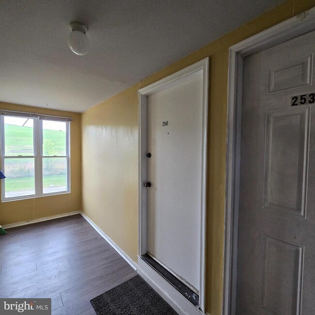 2541 Erial Rd in Blackwood, NJ - Building Photo - Building Photo
