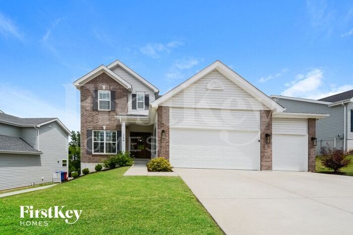726 Winding Bluffs Dr in Fenton, MO - Building Photo