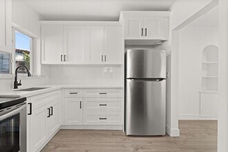 1801 SW 5th St-Unit -1801 in Miami, FL - Building Photo - Building Photo