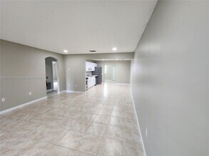 1806 SW 97th Ave in Miramar, FL - Building Photo - Building Photo