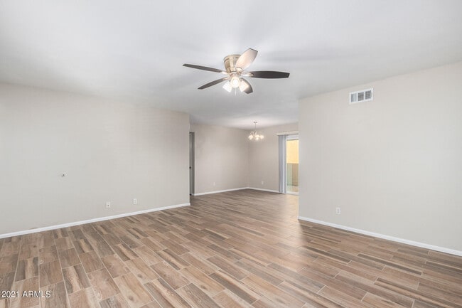 property at 2612 E Lemon St