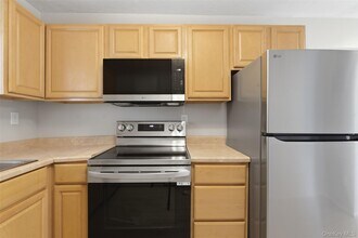 614 Fox Run Ln in Carmel, NY - Building Photo - Building Photo