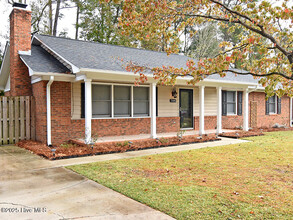 708 Cheryl Ln in Wilmington, NC - Building Photo - Building Photo