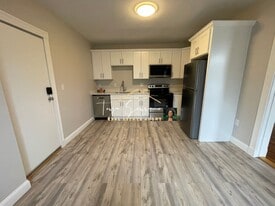 54 Alpha Rd, Unit 2 in Boston, MA - Building Photo