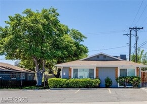 5009 Evergreen Ave in Las Vegas, NV - Building Photo