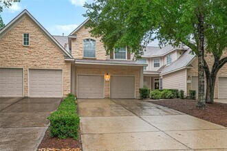 18 W Greenhill Terrace Pl in Spring, TX - Building Photo - Building Photo