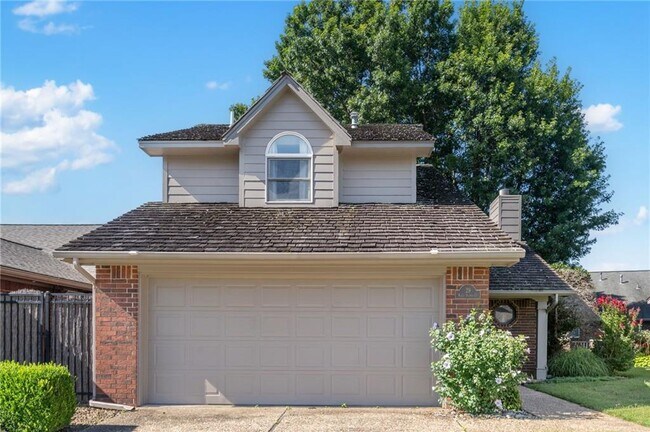 29 W La Quinta Ct in Rogers, AR - Building Photo - Building Photo