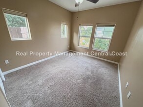 383 Lily Pad Ln in Templeton, CA - Building Photo - Building Photo