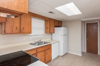 1702-1704 E Jackson St in Pensacola, FL - Building Photo - Building Photo