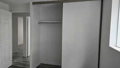 626 First St in London, ON - Building Photo - Building Photo