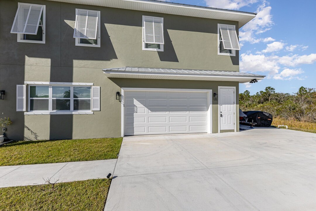 5570 Sanctuary Ave in Grant Valkaria, FL - Building Photo