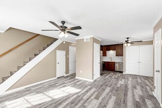 4363 Rue De Belle Maison in Baton Rouge, LA - Building Photo - Building Photo