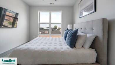 640 21st Ave N, Unit 334 in Nashville, TN - Building Photo - Building Photo