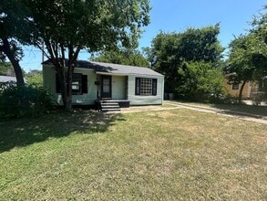 2844 Toluca Ave in Dallas, TX - Building Photo - Building Photo