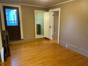 1014 Elmwood Ave in Oshkosh, WI - Building Photo - Building Photo