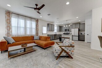 6502 Arden Fls Dr in Austin, TX - Building Photo - Building Photo