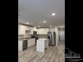6323 June Bug Dr in Milton, FL - Building Photo - Building Photo