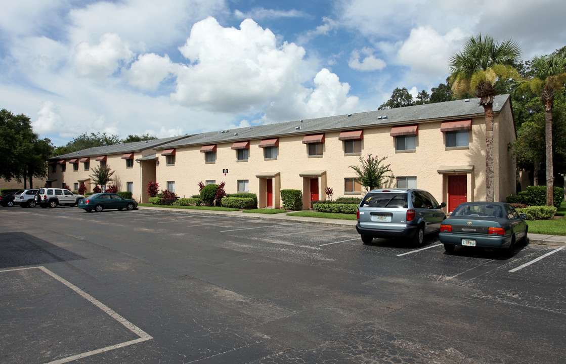 Avalon Apartments in Orlando, FL - Foto de edificio