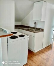 2937 Sachs St, Unit #2 in Madison, WI - Foto de edificio - Building Photo