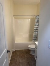110 Mingo Dr in Richlands, NC - Building Photo - Building Photo