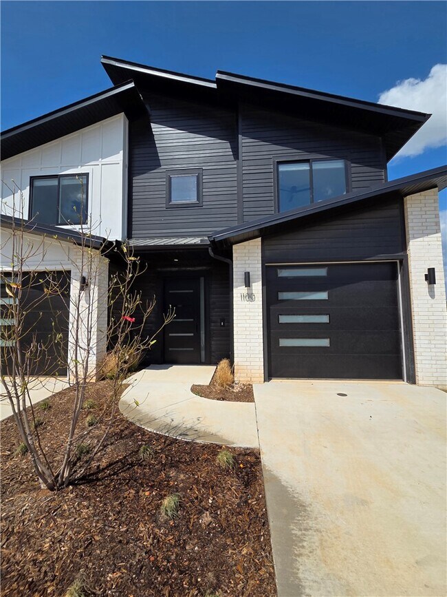 property at 1100 Emilia Ave