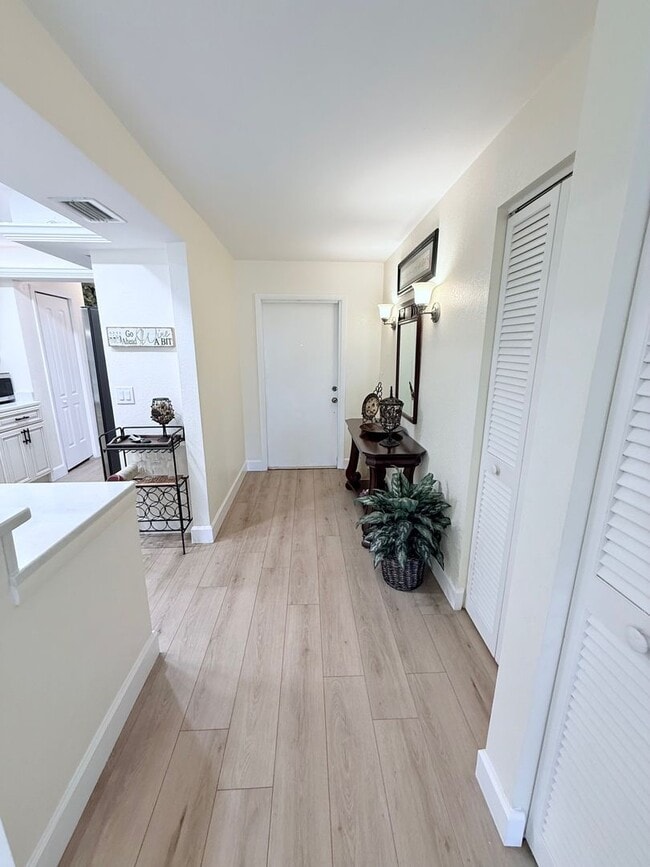 property at 7004 W Country Club Dr N