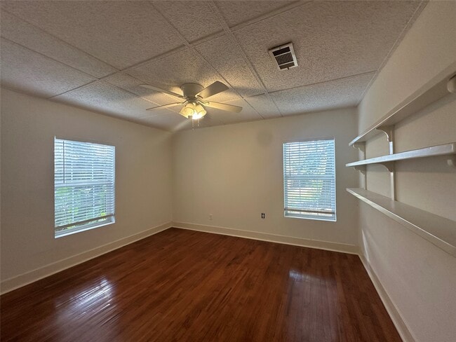 1036 Hathaway St in La Marque, TX - Building Photo - Building Photo