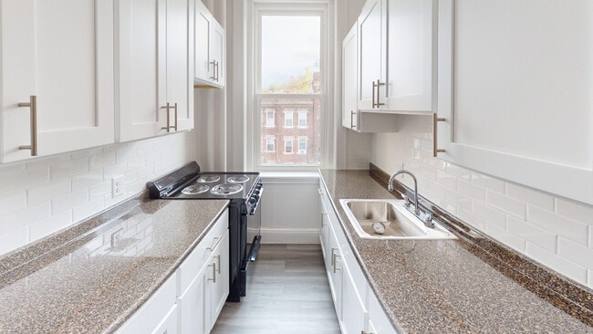 90 Brainerd Rd, Unit 6