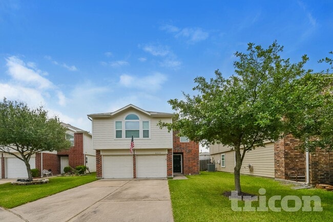 property at 8515 Bartletts Harbor Ct