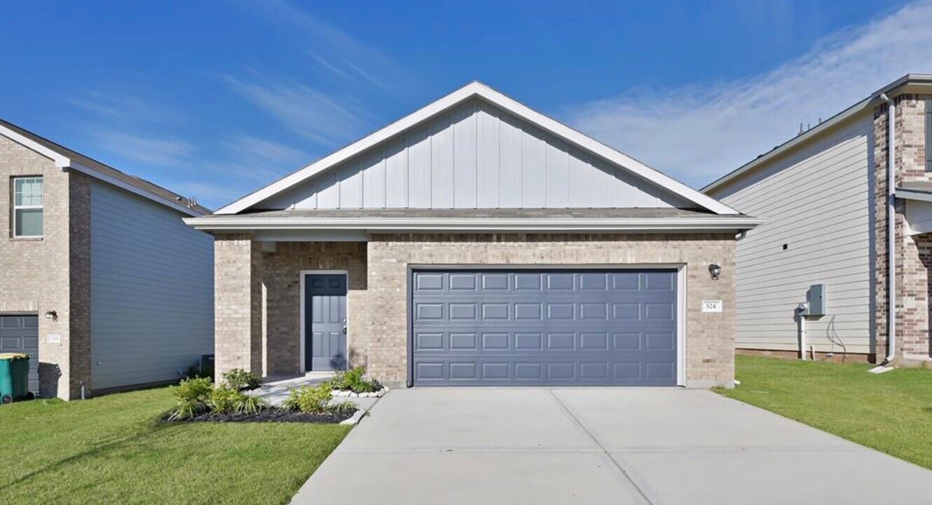 524 Halifax Ct in Conroe, TX - Building Photo