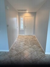 1041 Mountain View Dr, Unit 1041 Mountain View Drive in Hemet, CA - Foto de edificio - Building Photo