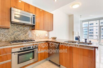 550 Front St in San Diego, CA - Foto de edificio - Building Photo