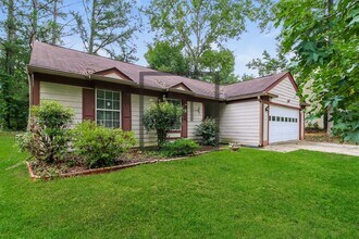 10858 Morning Dove Dr in Hampton, GA - Building Photo - Building Photo