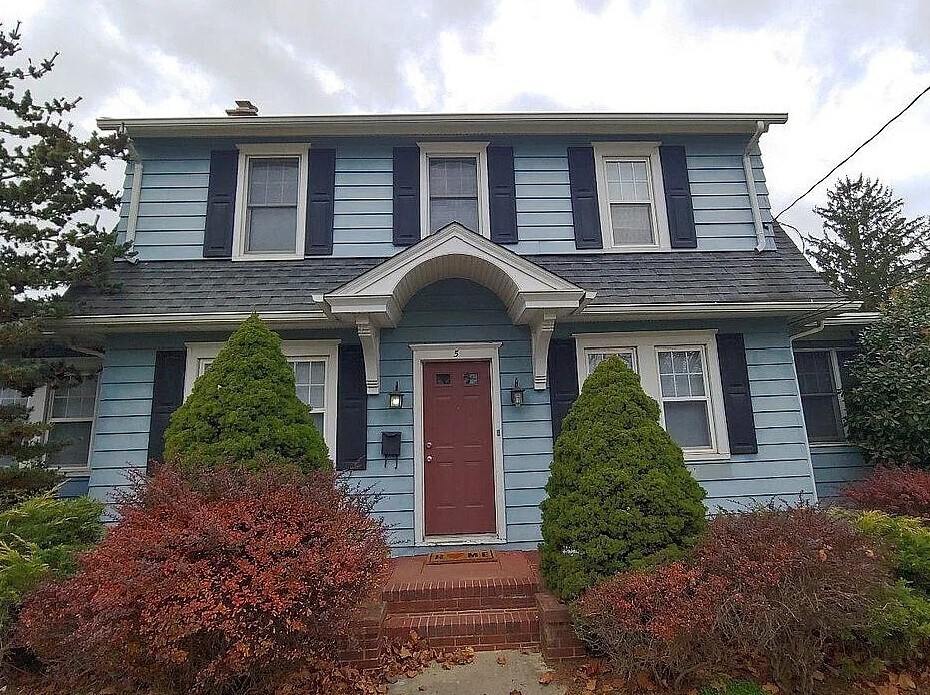 5 Normal Blvd in Glassboro, NJ - Building Photo