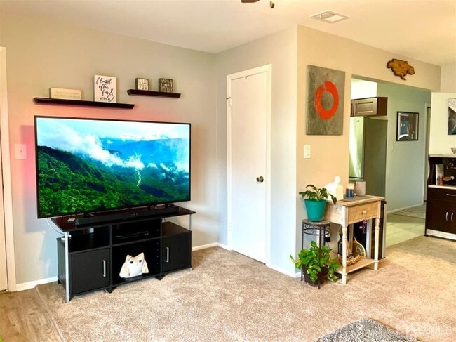 165 Essex Ave in Metuchen, NJ - Building Photo - Building Photo