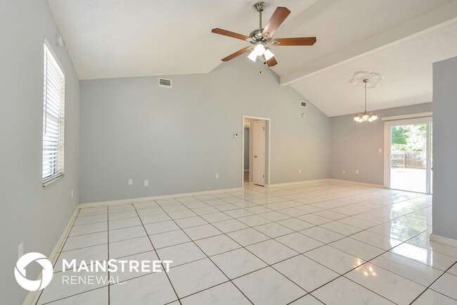 2097 Fallon Blvd NE in Palm Bay, FL - Building Photo - Building Photo