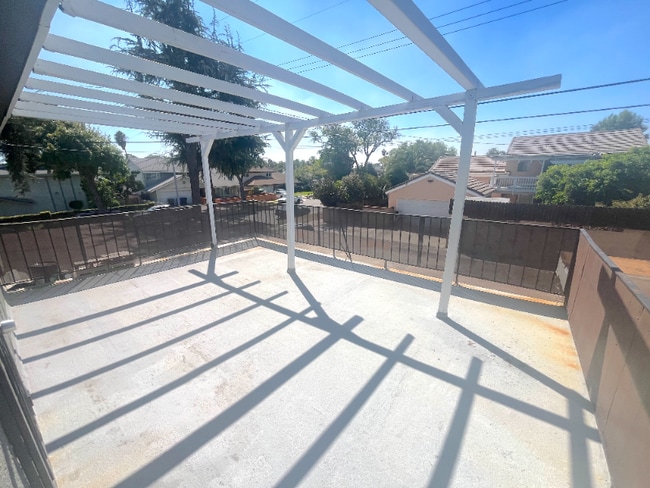 587 Silverwood Ave in Upland, CA - Building Photo - Building Photo