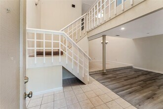 11614 Village Pl Dr in Houston, TX - Building Photo - Building Photo