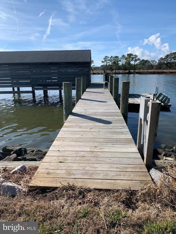 23260 Wells Point Ln in Bozman, MD - Building Photo - Building Photo