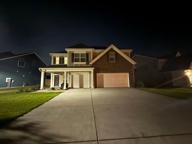 property at 1412 Woodcreek Farms Rd