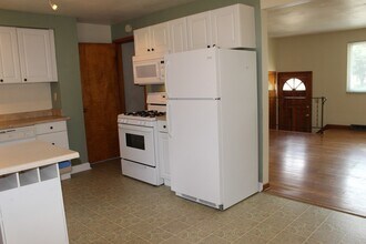 1703 Nevada St in Swissvale, PA - Building Photo - Building Photo