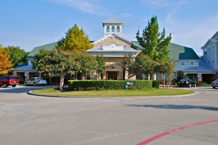 Grand Texan in McKinney, TX - Building Photo