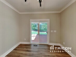 1406 Cotillion Dr in Murfreesboro, TN - Building Photo - Building Photo