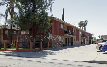 Victoria Apartments in Highland, CA - Building Photo - Building Photo